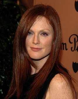 Julianne Moore to Play Sarah Palin in HBO Film 'Game Change'