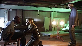 V Season 2 Episode 6 V Season 2 Episode 6