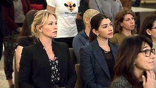 Law & Order: Special Victims Unit - Swimming With the Sharks