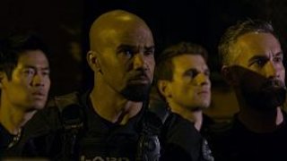 S.W.A.T. (2017) Season 1 Episode 16 S.W.A.T. (2017) Season 1 Episode 16