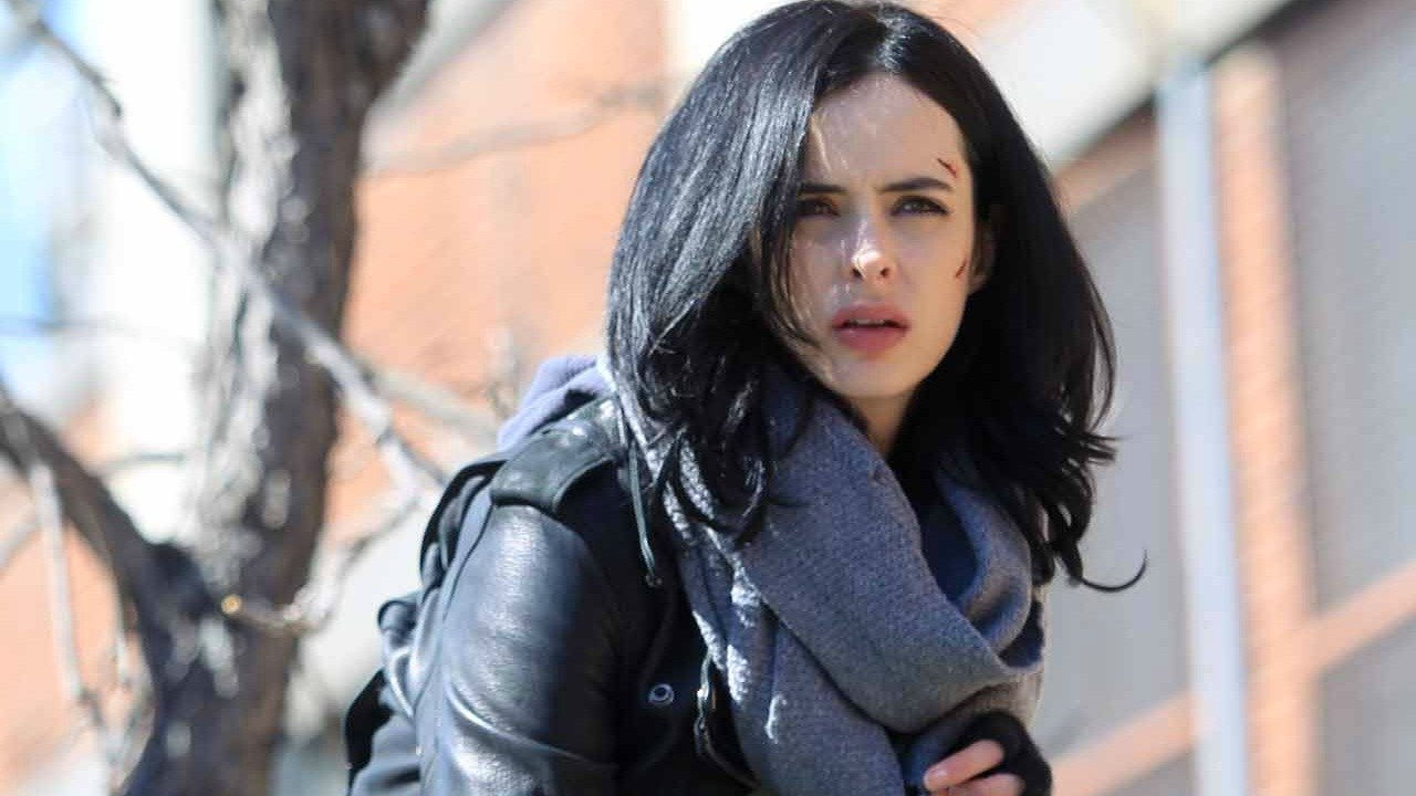 Jessica Jones Charms Critics
