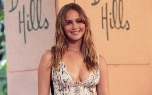Jennifer Lawrence Trash Talks Oscar Nominees on 'SNL'