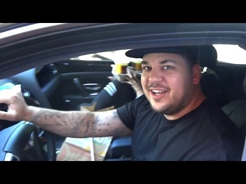 Rob Kardashian Wants Blac Chyna to Pay Him Child Support