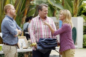 'Modern Family'  Season 4, Episode 6: 'Yard Sale' Recap