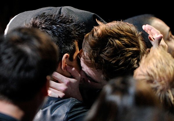 The 'MTV Movie Awards': The 5 Craziest Moments (VIDEO)