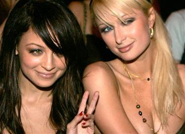 Heal The World: Paris Hilton and Nicole Richie Make Amends!