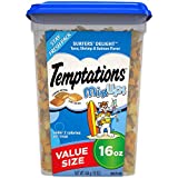 TEMPTATIONS MIXUPS Crunchy and Soft Cat Treats Surfer's Delight Flavor,Tuna, Shrimp, Salmon ,16 oz. Tub