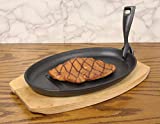 Ebros Personal Size 10.5" By 7" Enamel Coated Cast Iron Sizzling Fajita Skillet Ridged Japanese Steak Plate With Handle and Wood Base For Restaurant Home Kitchen Cooking Pan Grilling Meats Seafood