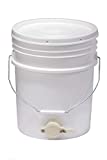 Little Giant Plastic Honey Bucket Bucket with Honey Gate for Beekeeping (5 Gallon) (Item No. BKT5)