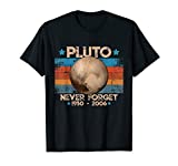 Vintage Never Forget Pluto Nerdy Astronomy Space Science T-Shirt