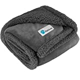 PetAmi Puppy Dog Blanket | Pet Blanket Small Dog Indoor Cat Kitten | Fleece Sherpa Throw Doggy Blanket Crate Couch Bed | Soft Plush Fuzzy Fluffy Lightweight Washable Warm Cover, 29x40 Solid Dark Gray