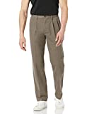 Amazon Essentials Men's Classic-Fit Wrinkle-Resistant Pleated Chino Pant, Taupe, 36W x 28L