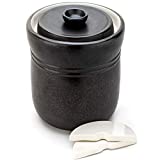 TOMO Fermentation Crock with Weights - Ceramic Sauerkraut Pickling Crock - Stoneware Kombucha Brewing (7L)