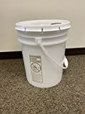 buckets Food Grade 5 Gallon with Pour spout lid (Set of 8),Natural/Clear