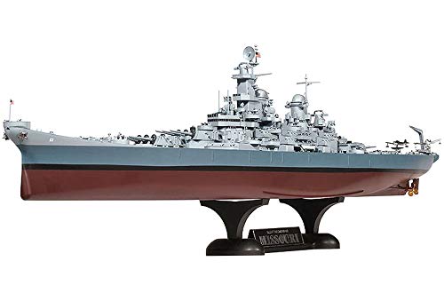 Academy Hobby Model Kits Scale Model : Battle Ships & Aircraft Carrier Kits (1/400 BB-63 Missouri)