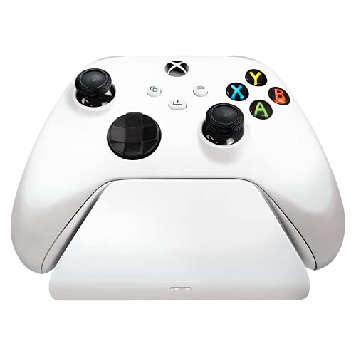 Razer Universal Quick Charging Stand for Xbox Series X|S: Magnetic Secure Charging - Perfectly Matches Xbox Wireless Controllers - USB Powered - Robot White (Controller Sold Separately)