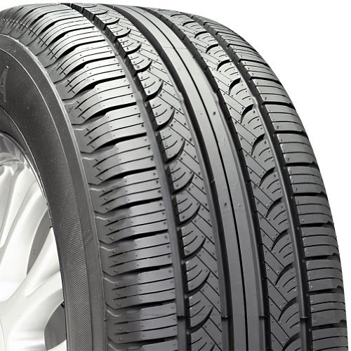 Yokohama AVID Touring-S Tire - 215/70R16 99T SL