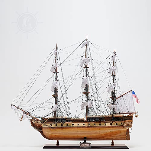 Old Modern Handicrafts USS Constitution Exclusive Edition Model Ship