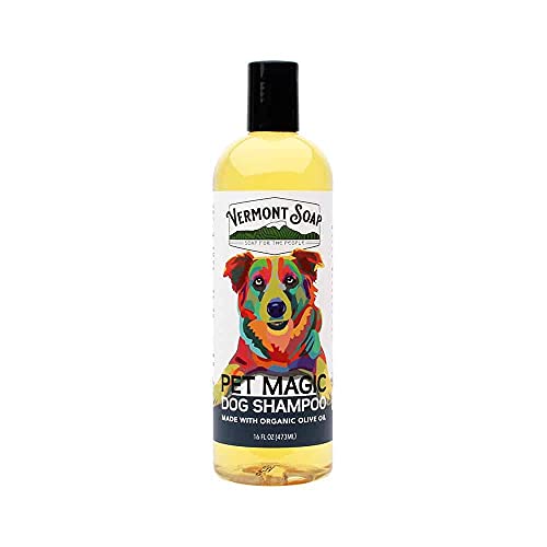 VERMONT SOAP Organics Pet Shampoo - Infused with Organic & Natural Olive Oil, Coconut & Aloe Vera Dog Shampoo for Sensitive Skin - USDA Certified Grooming Pet Shampoo (16oz)