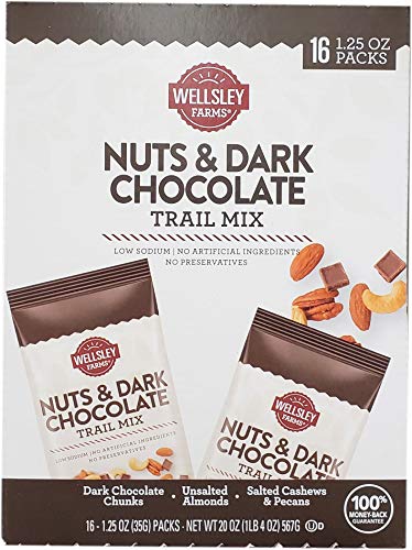 Wellsley Farms Nuts & Dark Chocolate Trail Mix, 16 Pk./1.25 Oz 20 Oz ()