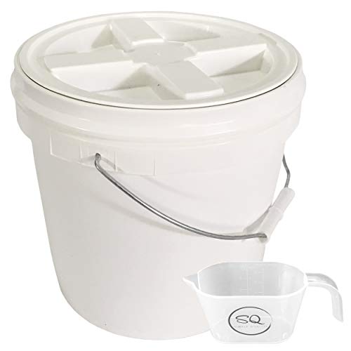 2 Gallon Food Grade BPA Free Letica Bucket with Gamma Seal Lid - Lid Has Been Installed To The Bucket - Bundle And A One Cup Measuring Cup with Simple Quality Logo