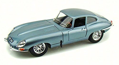 Bburago 1961 Jaguar E-Type Coupe, Blue 12044 - 1/18 Scale Diecast Model Toy Car