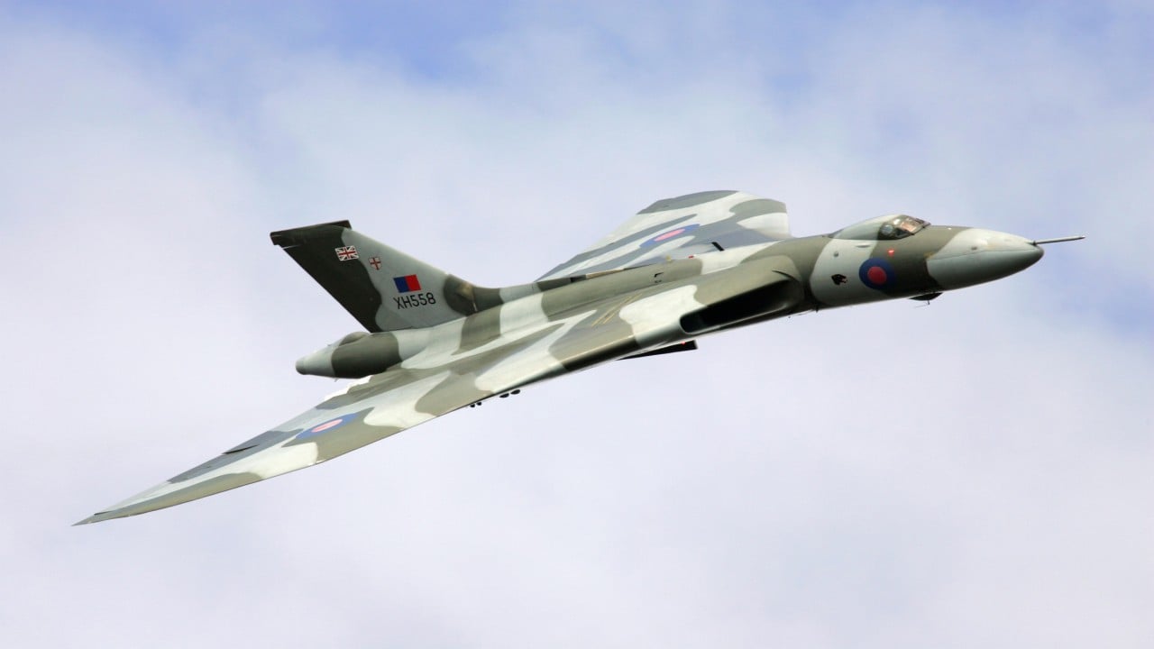 Bombers Post WWII: Avro Vulcan and Panavia Tornado