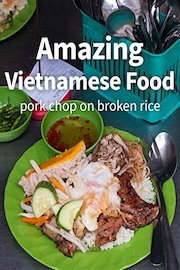 Amazing Vietnamese Food - Pork Chop on Broken Rice!