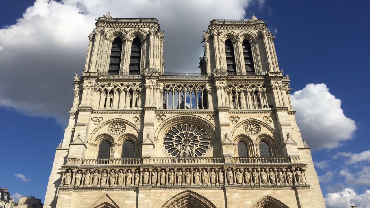 Paris, France: Virtual Travel