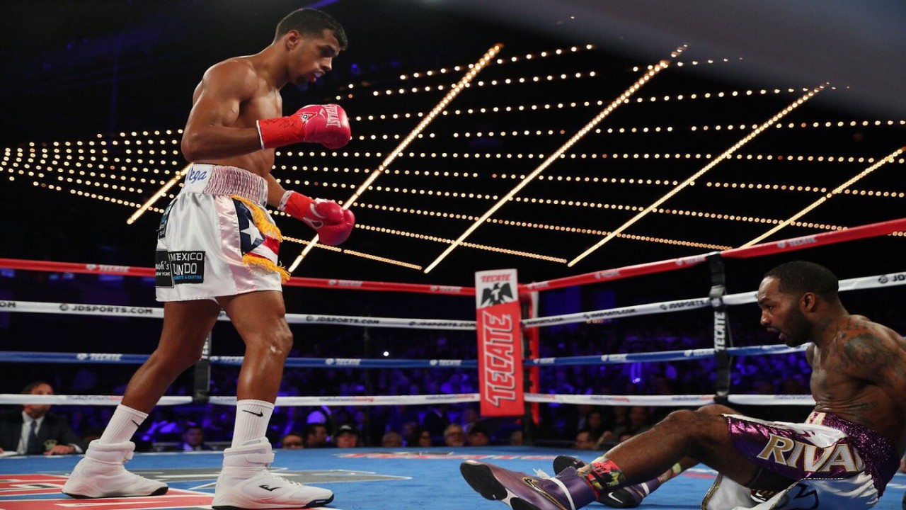 Boxing: Alberto Machado vs. Yuandale Evans