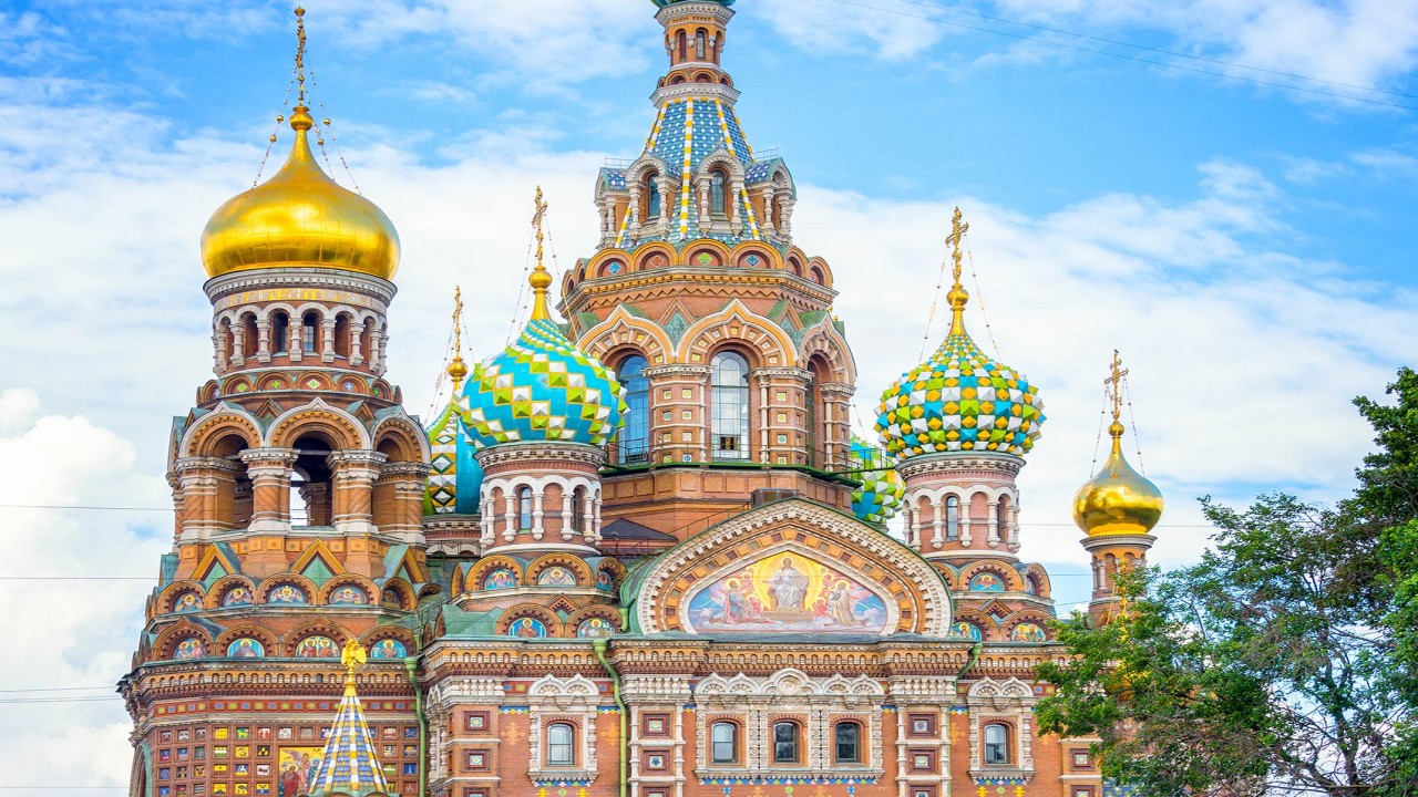 Globe Trekker: Russia