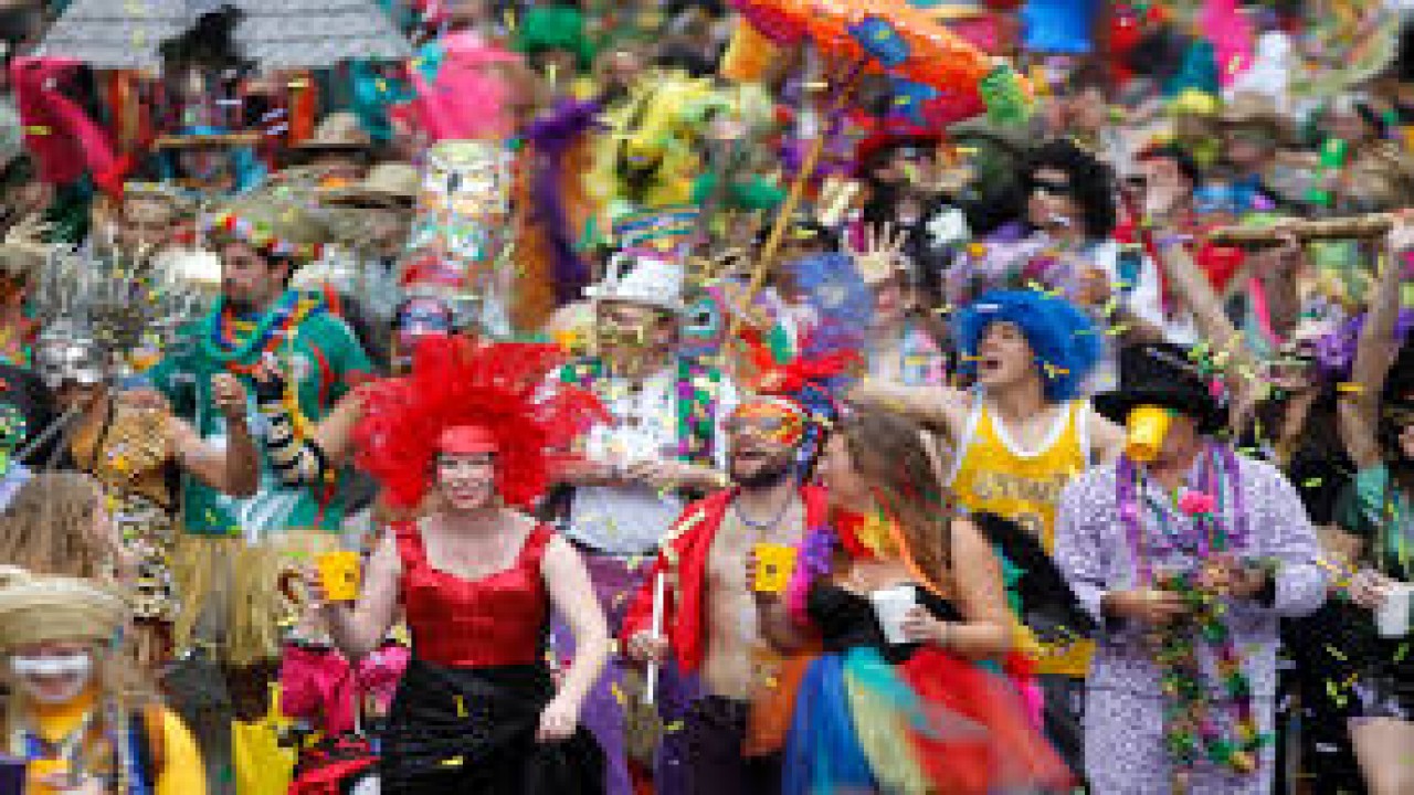 Globe Trekker: Great Festivals of the World