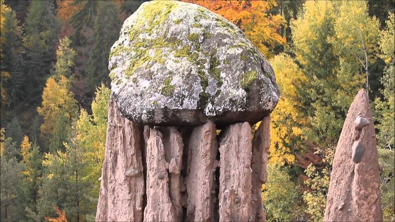 Nature Wonders PIRAMIDI DI TERRA Italy