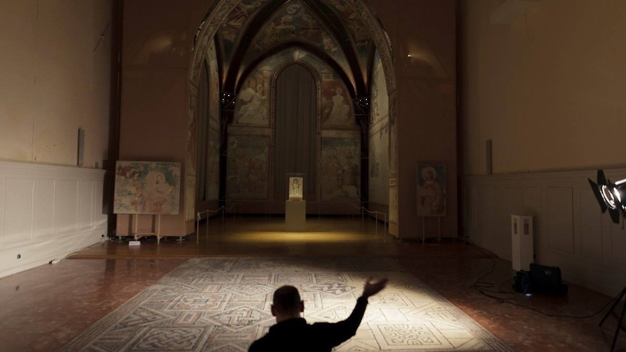 In defence of sacred images