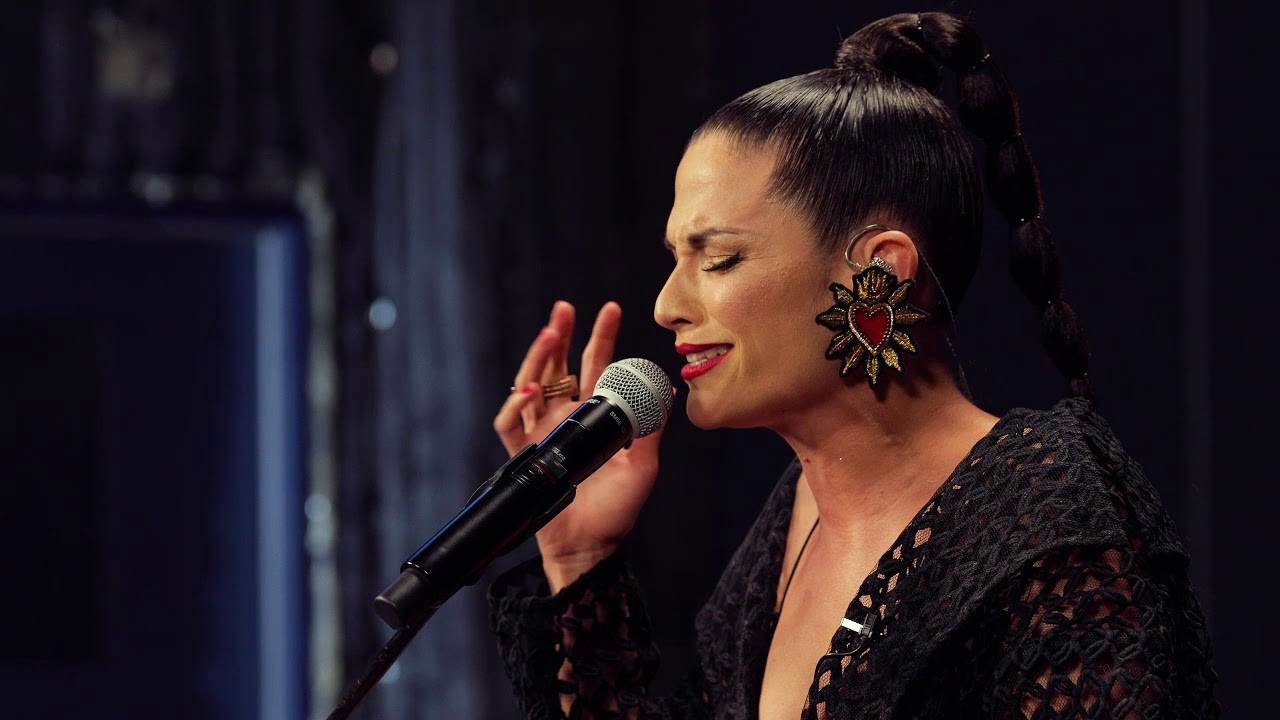 A Tiny Audience: Natalia Jimenez