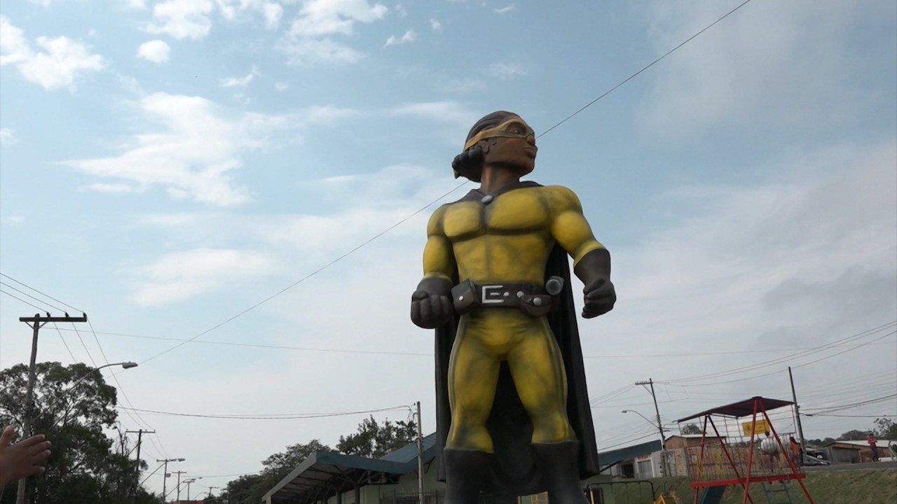 Super Tinga : Hero From Two Continents