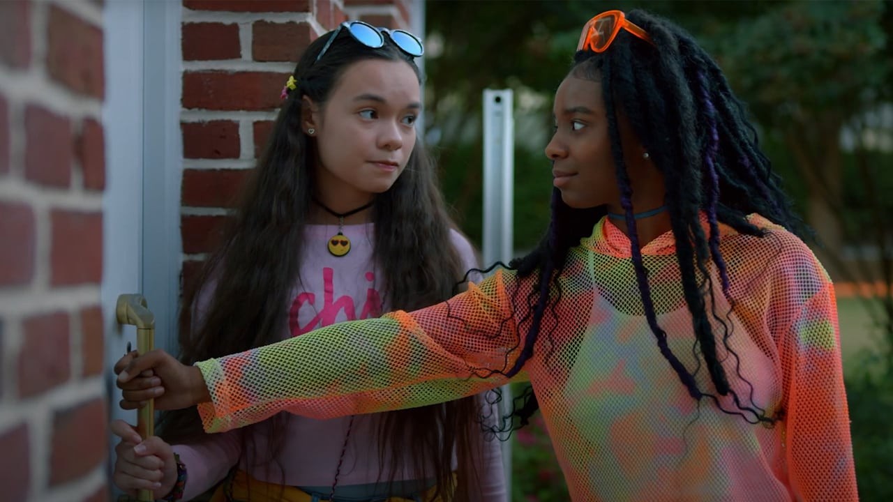 Hidden Orchard Mysteries: The Case of the Air B & B Robbery