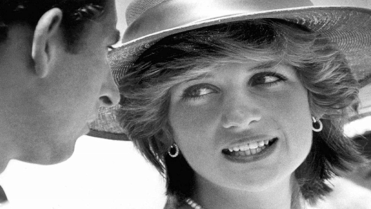 Behind Palace Walls: Royal Wives