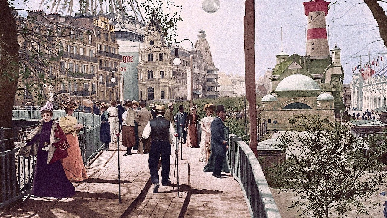 Paris 1900: The City of Lights