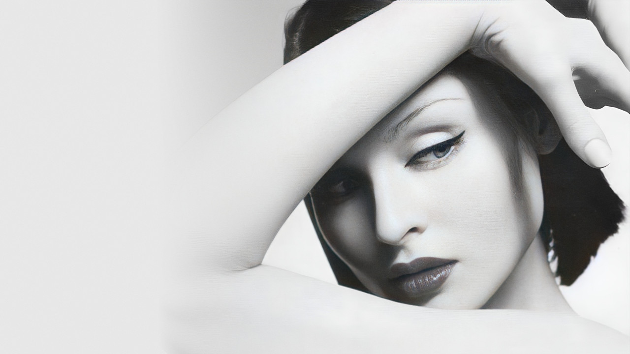 Sophie Ellis Bextor: Watch My Lips