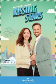 Love on the Danube: Kissing Stars