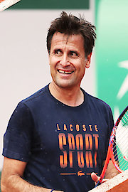 C. Pioline / F. Santoro - M. Chang / M. Wilander