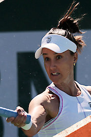 Lauren Davis - Marina Stakusic