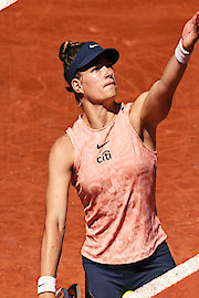 K. Chasteau / D. De Groot - Y. Kamiji / K. Montjane