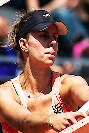 A. Danilina / A. Krunic - M. Linette / B. Pera