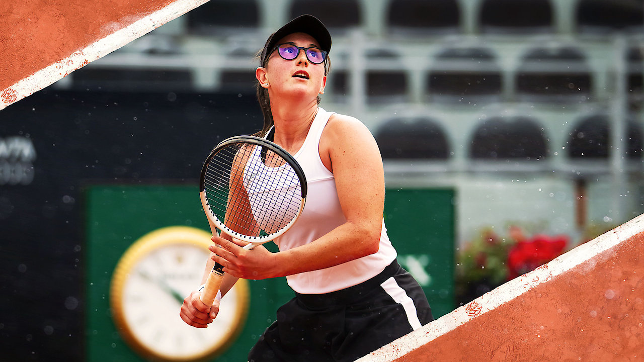 Arianne Hartono - Nuria Brancaccio