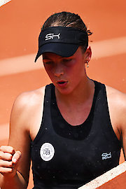 E. Bennemann / S. Zhenikhova - M. Pohankova / L. Tagger