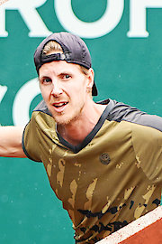 Nikoloz Basilashvili - Gijs Brouwer