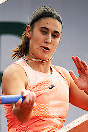 Miriam Bulgaru - Julia Riera