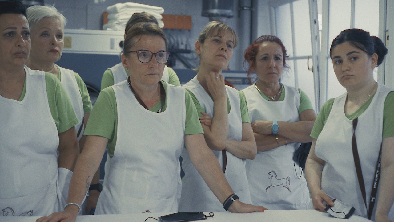 Hands of a Murderer: A Sherlock Holmes Mystery